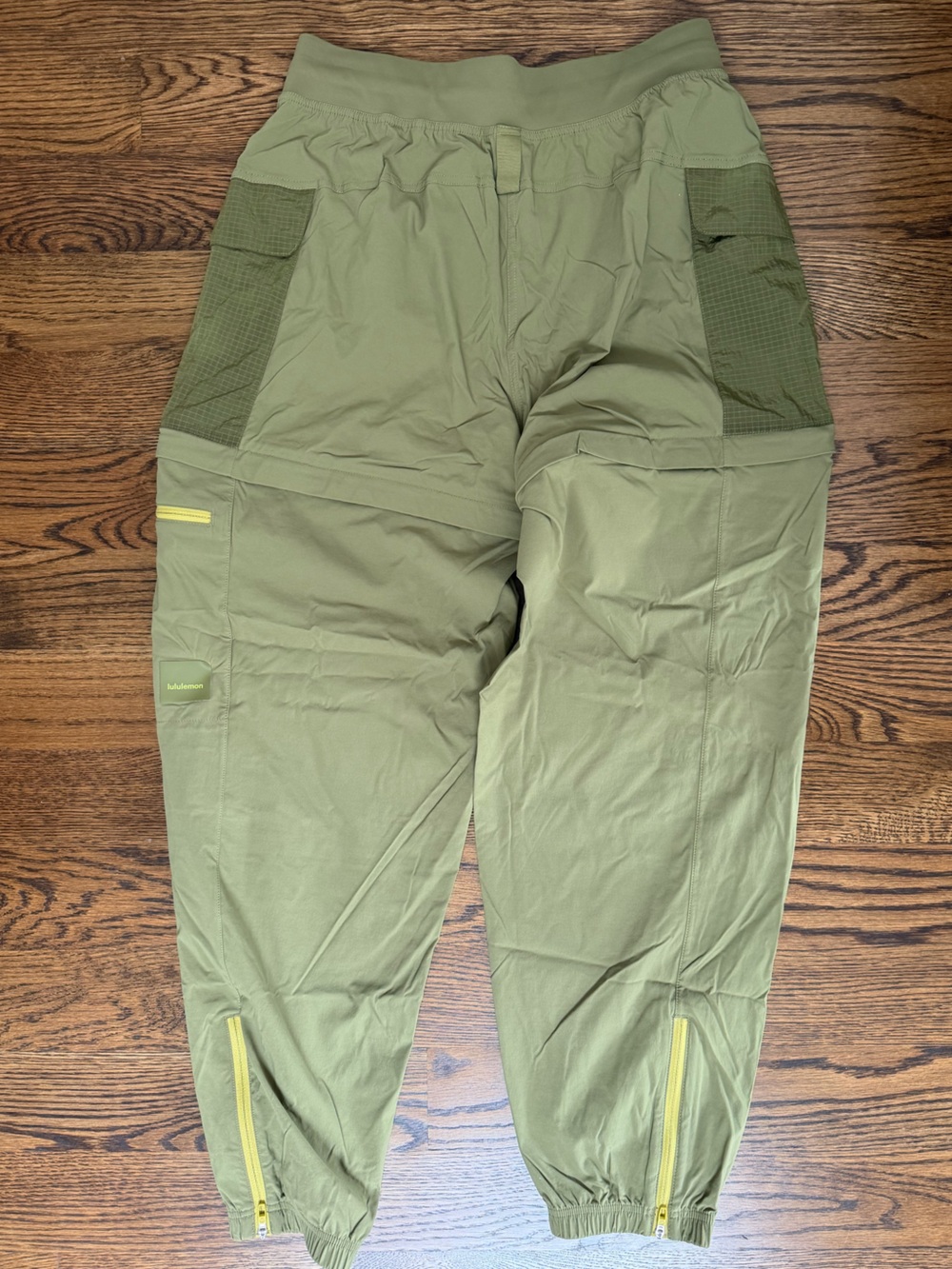 NWT Lululemon Olive Green Hiking Jogger Pants - Picture 3 of 7